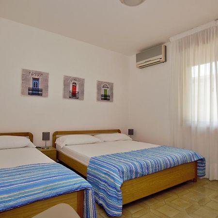 Residenza Canova Lignano Sabbiadoro Kültér fotó