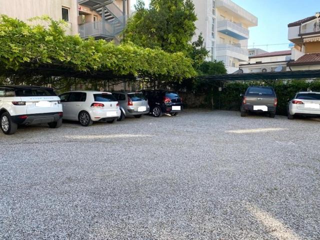 Residenza Canova Lignano Sabbiadoro Kültér fotó