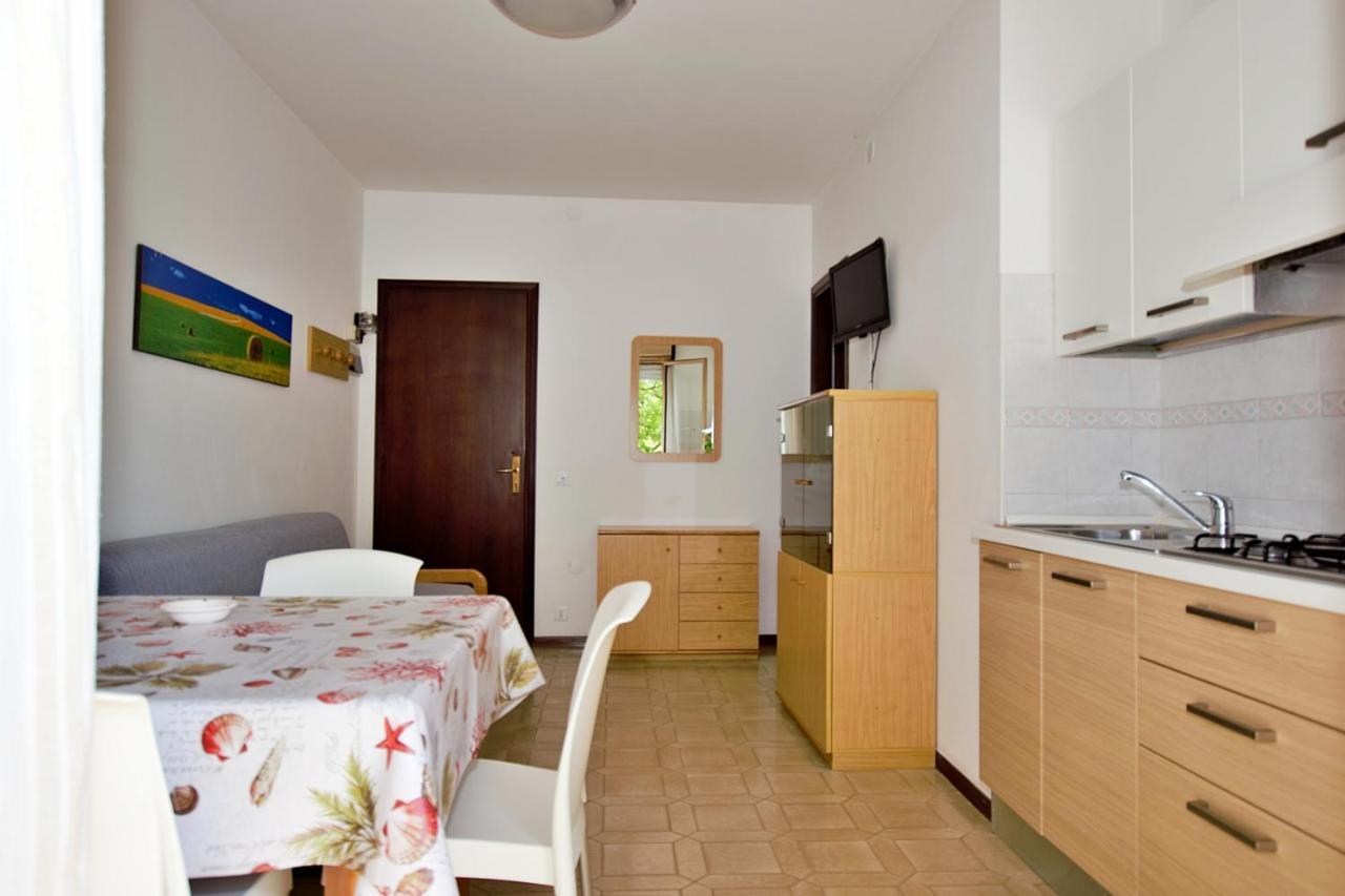 Residenza Canova Lignano Sabbiadoro Kültér fotó