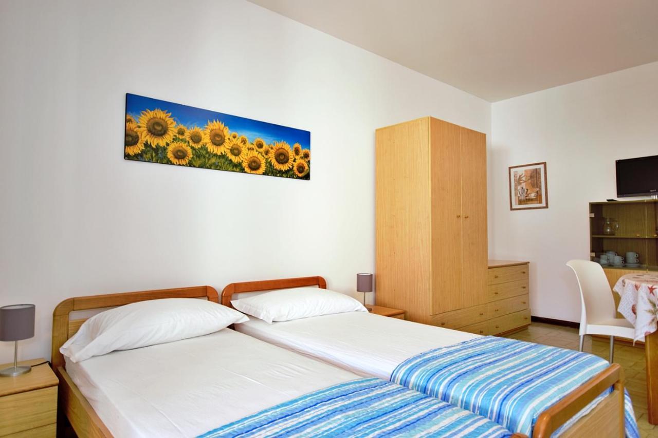 Residenza Canova Lignano Sabbiadoro Kültér fotó