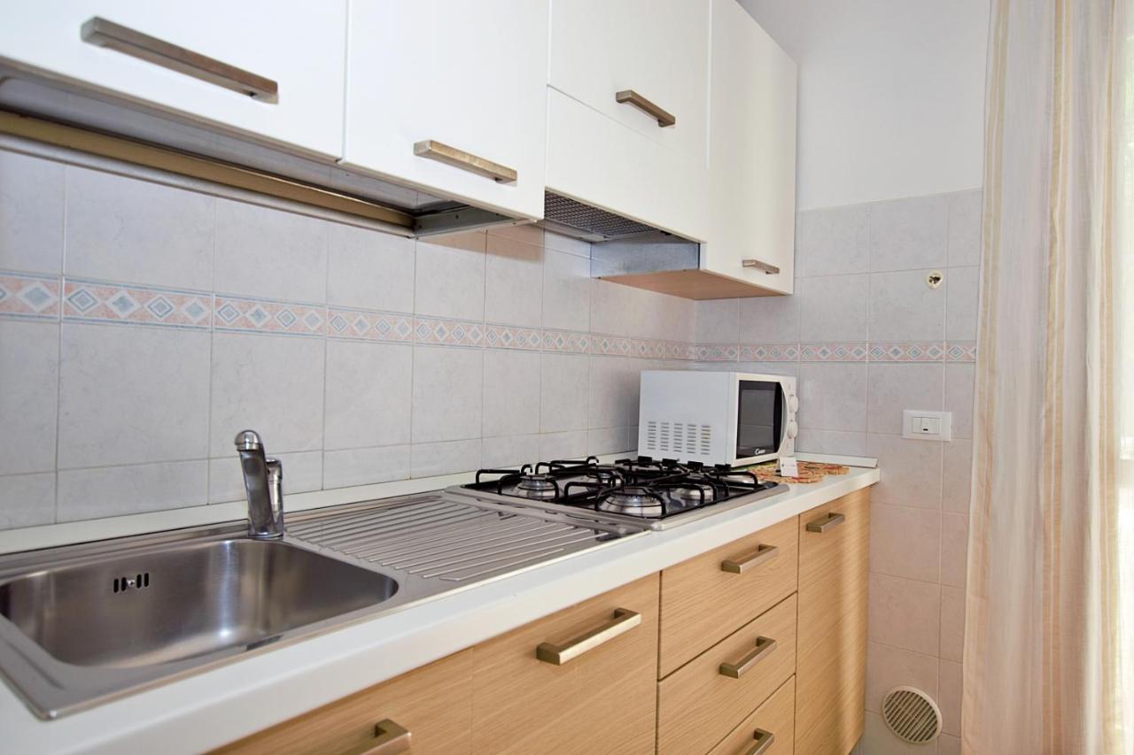 Residenza Canova Lignano Sabbiadoro Kültér fotó