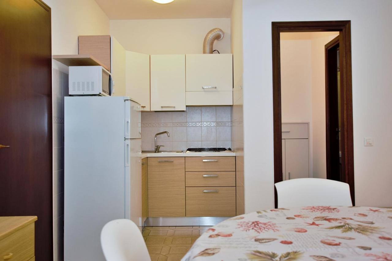 Residenza Canova Lignano Sabbiadoro Kültér fotó